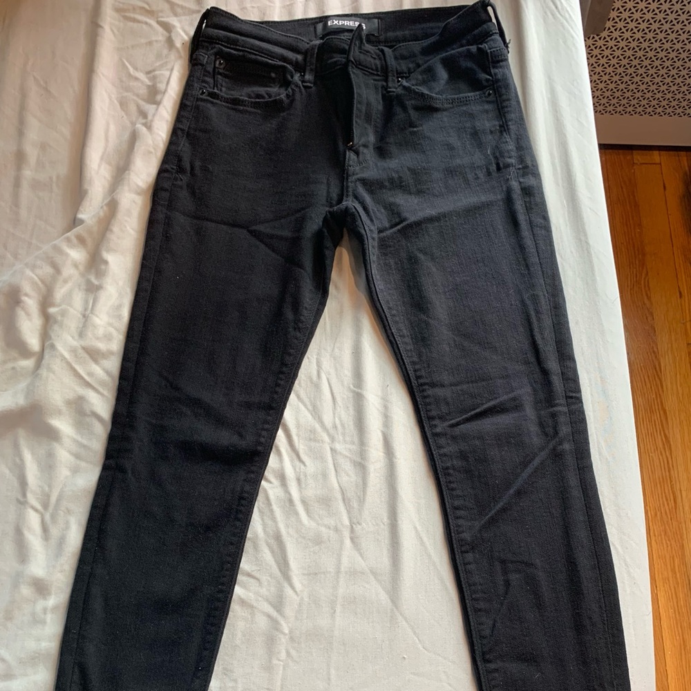 Black mid-rise stretch Express jeans